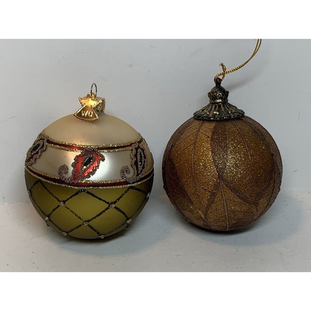 Christmas Ornament Lot Of Two Earthy Earthtone Paisley Leaves Holiday Tree Decor